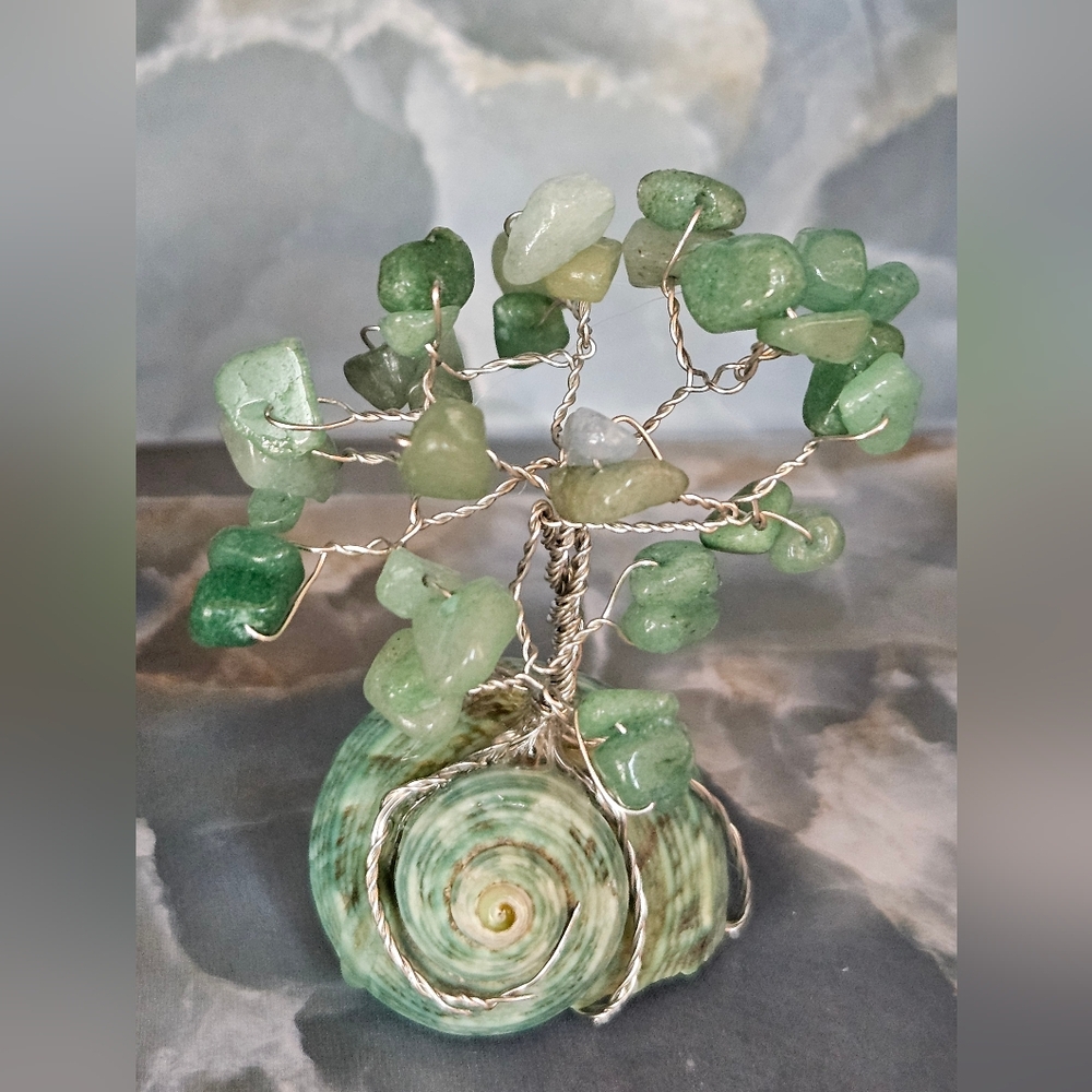 Green Adventurine Gemstone Wire Tree Of Life on Shell Base